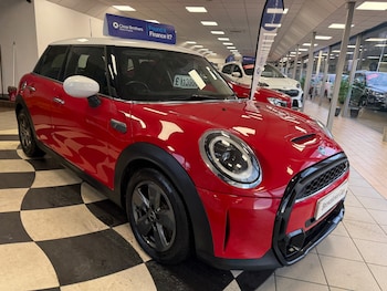 Used MINI Hatch 2022 for sale - 76662107: Photo