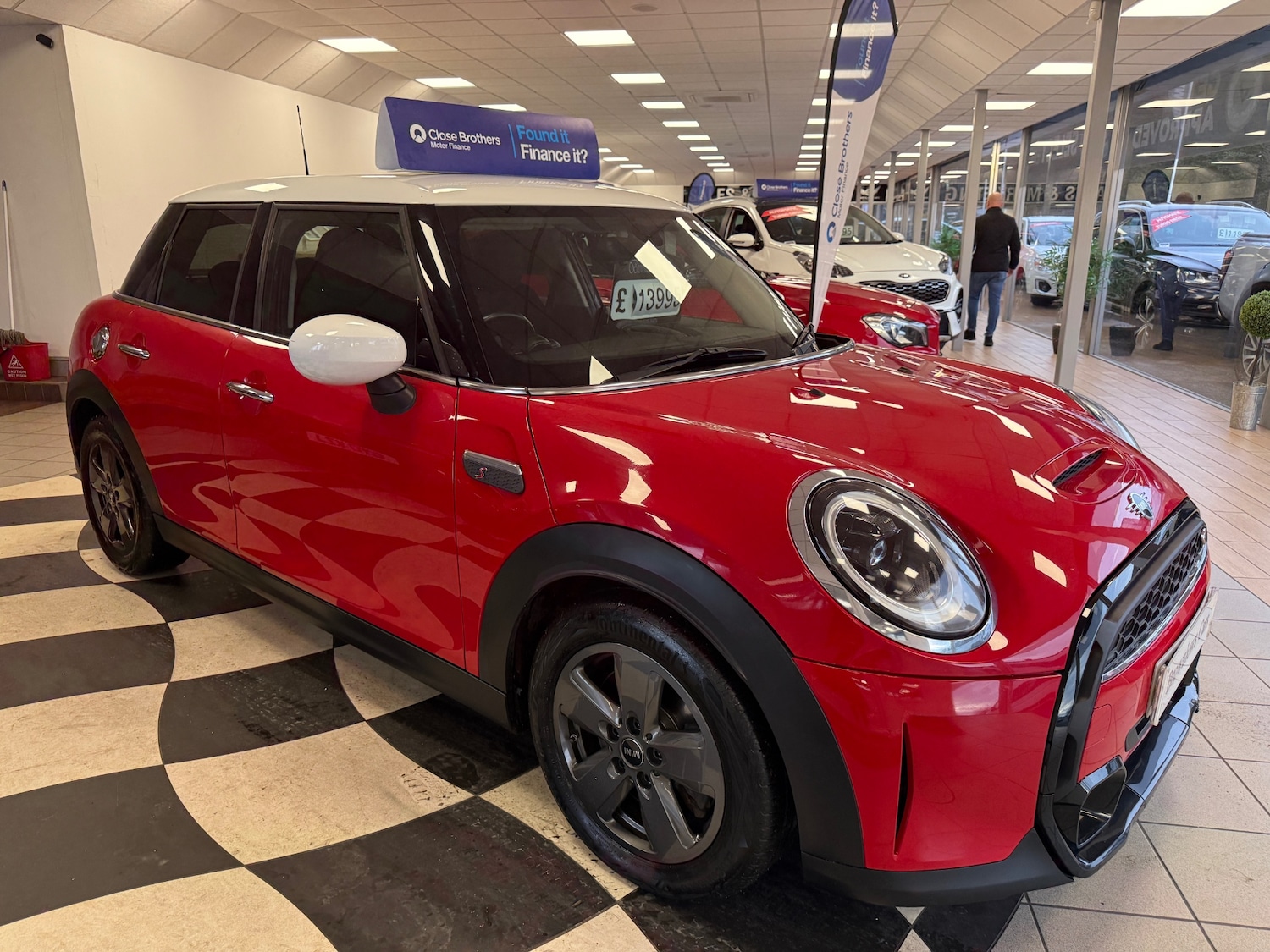 Used MINI Hatch 2022 for sale - 76662107: Photo 2