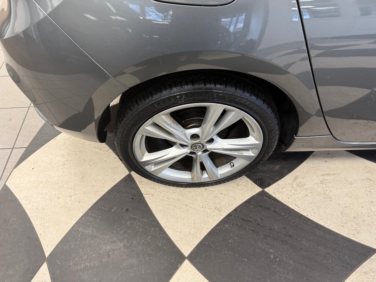 Used Vauxhall Astra 2017 for sale - 77778216: Photo 11