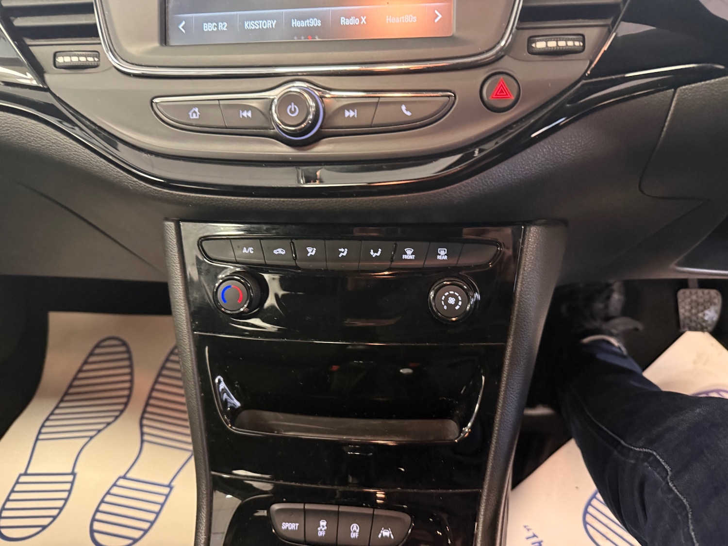 Used Vauxhall Astra 2017 for sale - 77778216: Photo 27