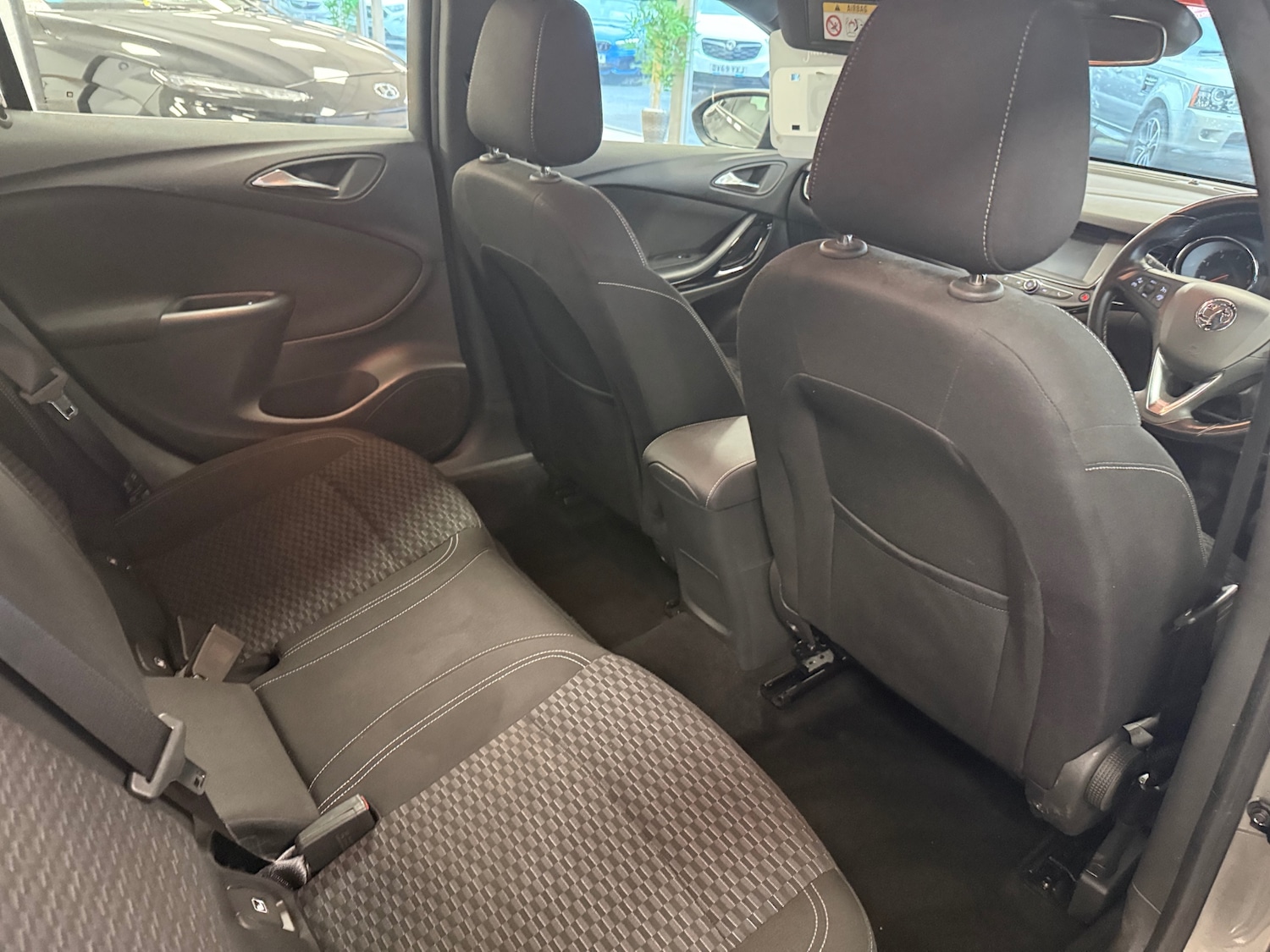 Used Vauxhall Astra 2017 for sale - 77778216: Photo 32