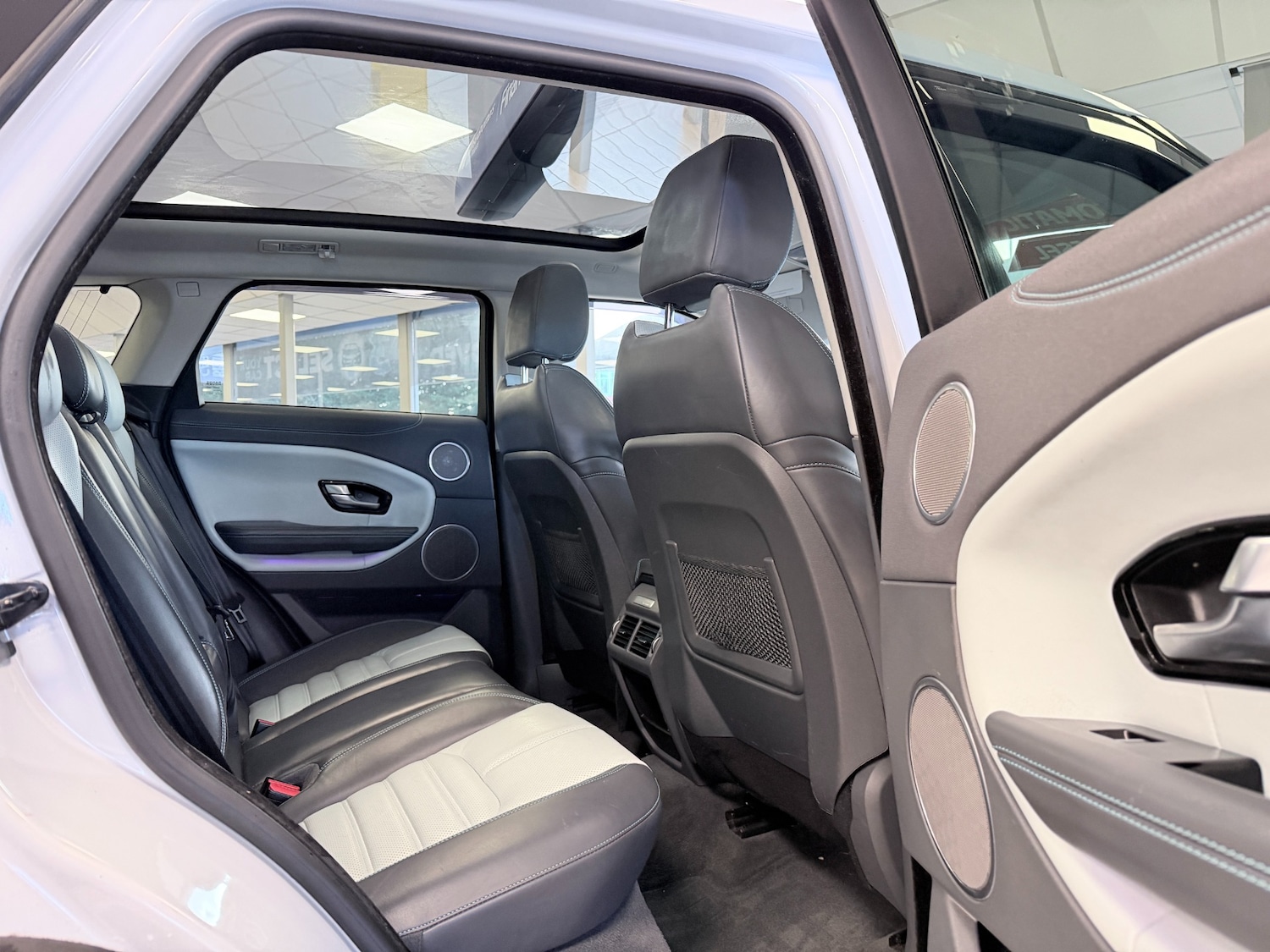 Used Land Rover Range Rover Evoque 2016 for sale - 77206857: Photo 28