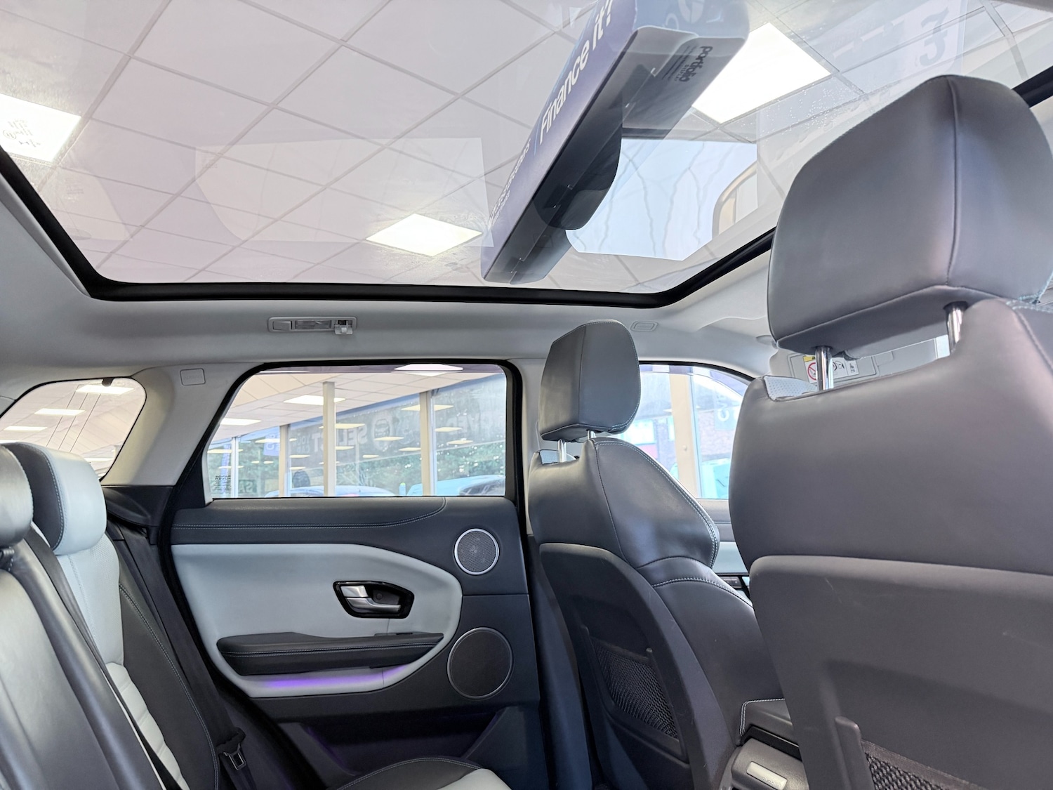 Used Land Rover Range Rover Evoque 2016 for sale - 77206857: Photo 31