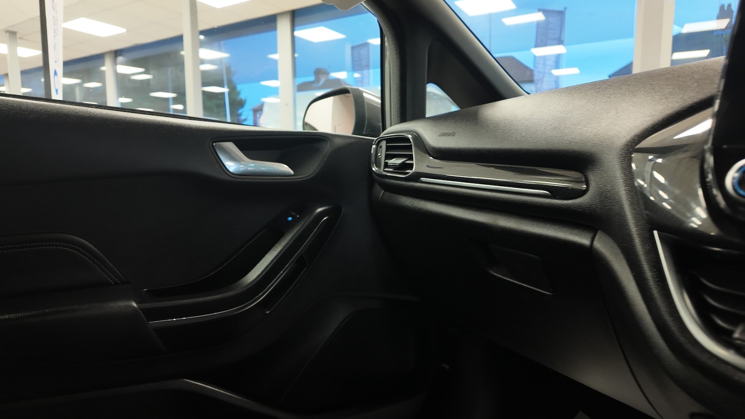 Used Ford Fiesta 2018 for sale - 76393790: Photo 19