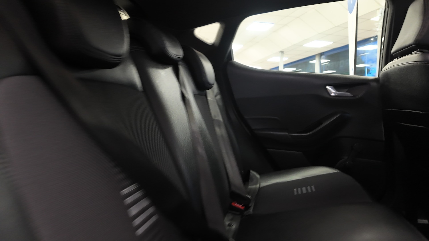 Used Ford Fiesta 2018 for sale - 76393790: Photo 24