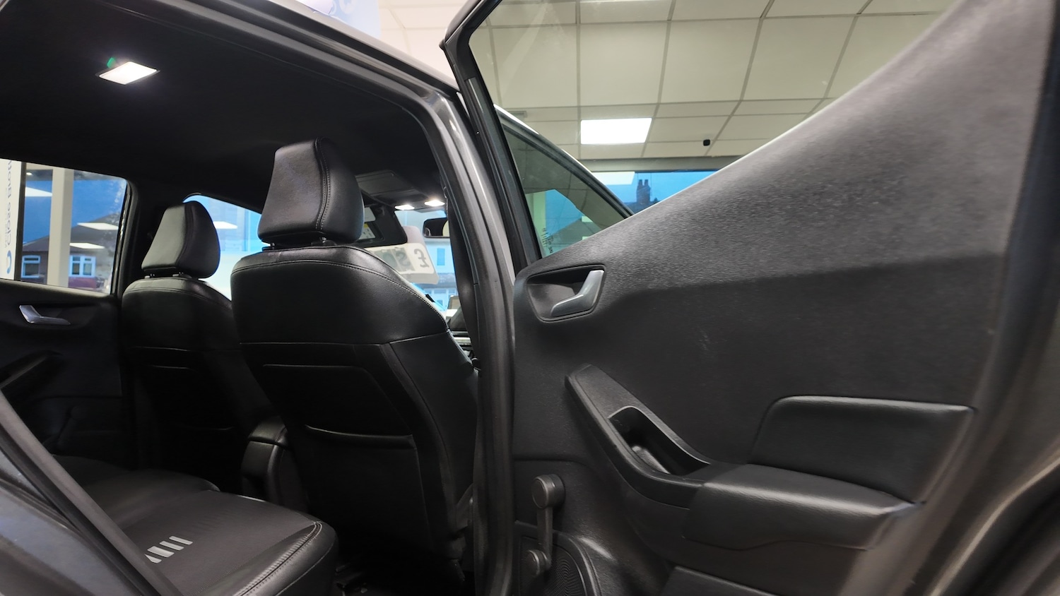 Used Ford Fiesta 2018 for sale - 76393790: Photo 26