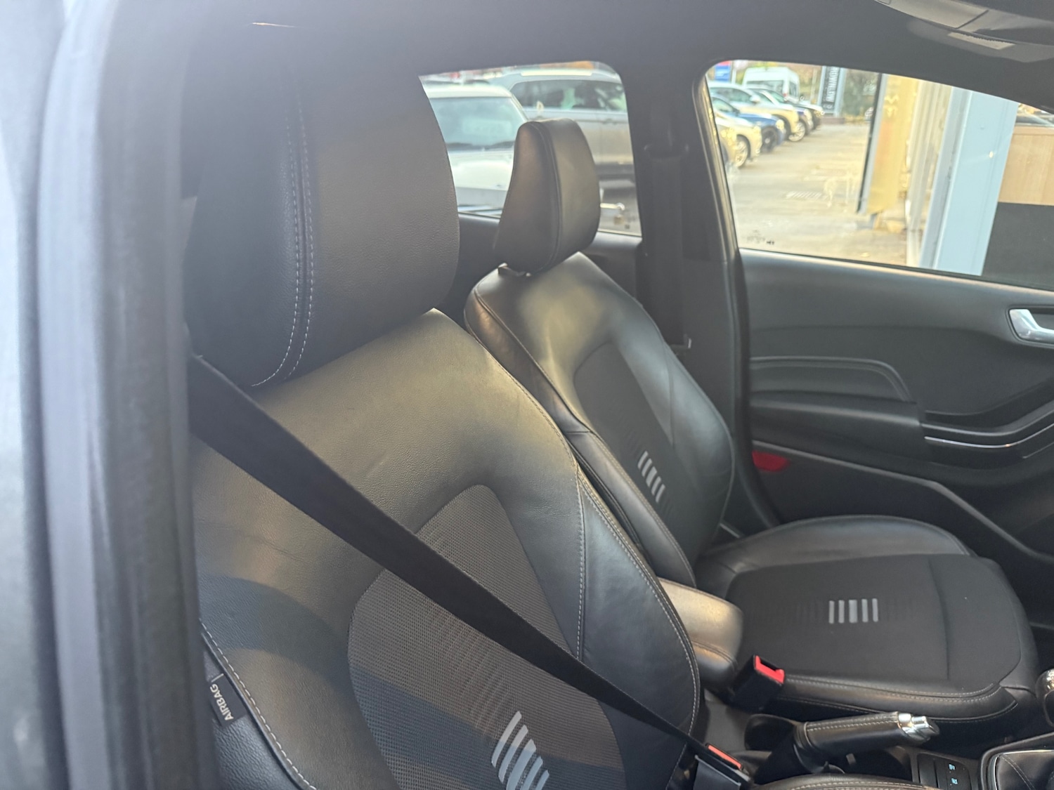 Used Ford Fiesta 2018 for sale - 76393790: Photo 7