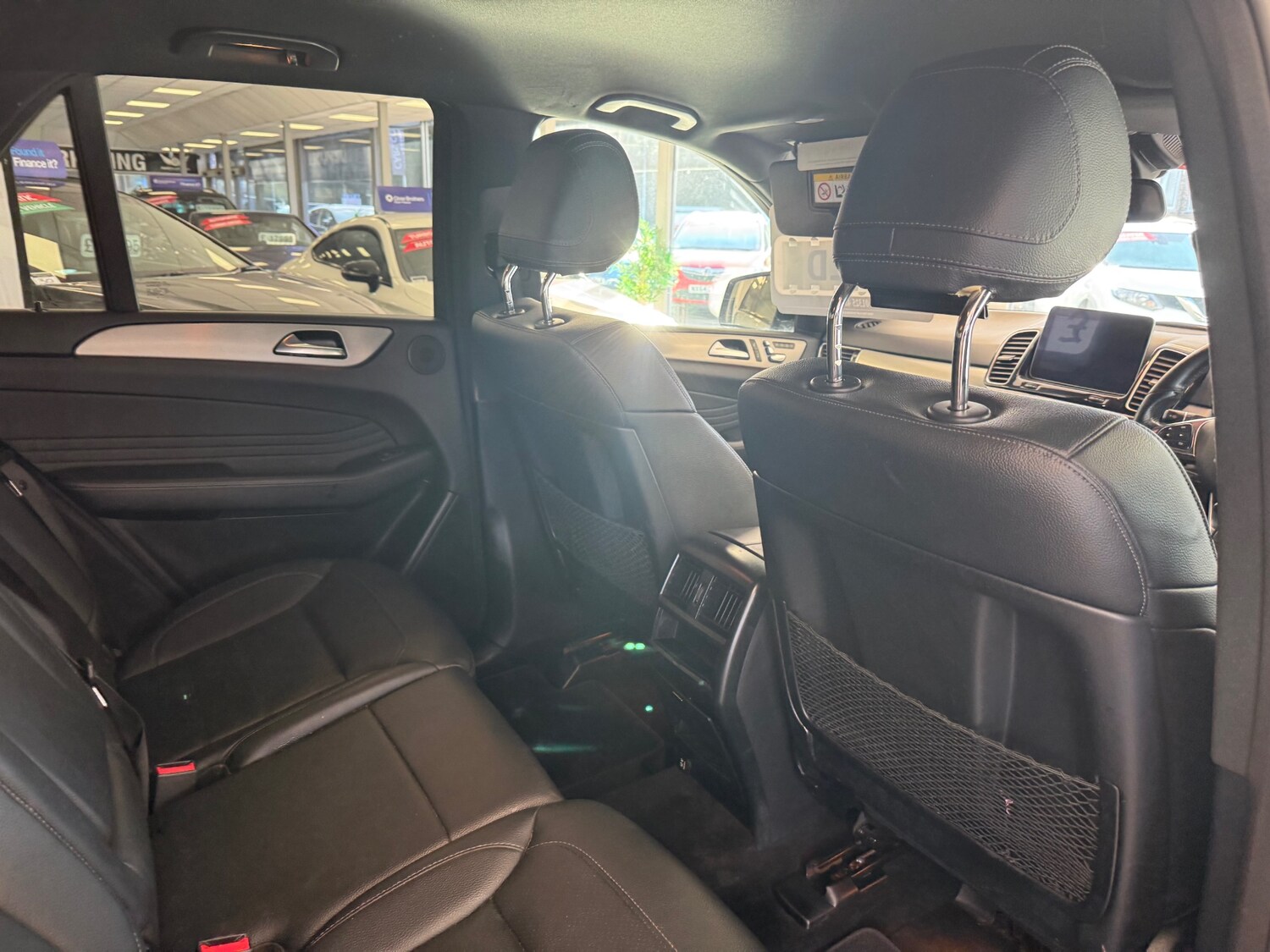 Used Mercedes-Benz GLE 2018 for sale - 77930458: Photo 37