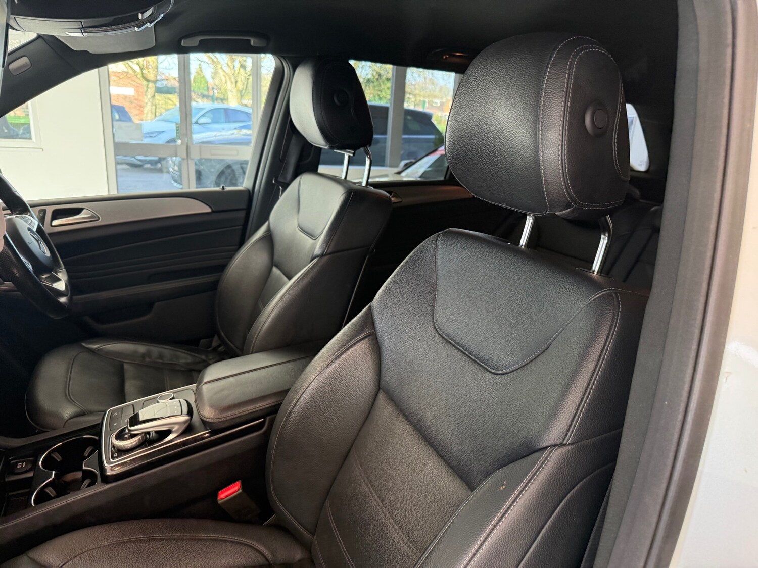 Used Mercedes-Benz GLE 2018 for sale - 77930458: Photo 46