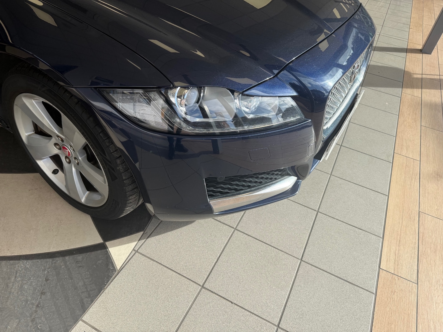 Used Jaguar XF 2017 for sale - 77829904: Photo 15