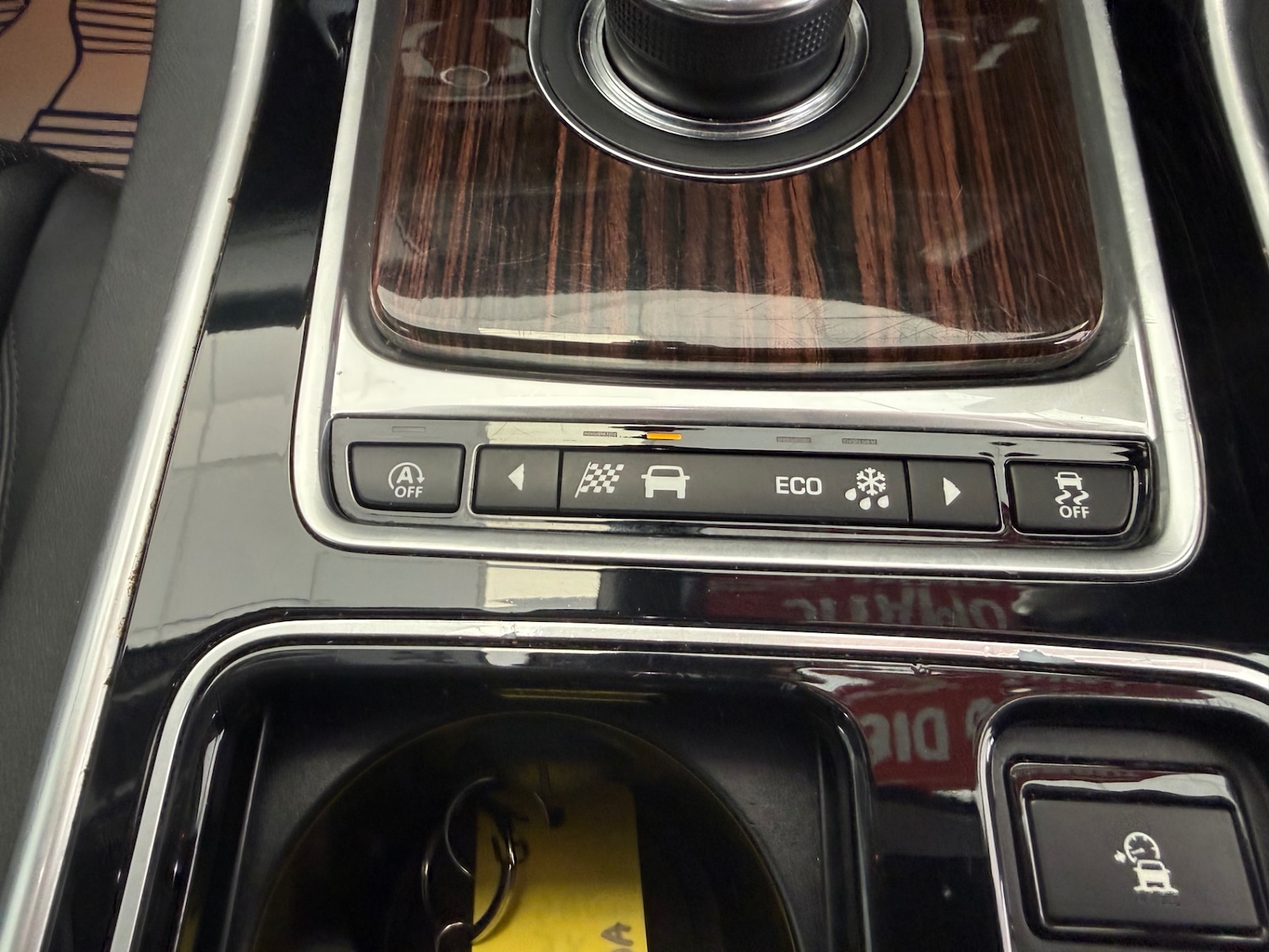 Used Jaguar XF 2017 for sale - 77829904: Photo 30