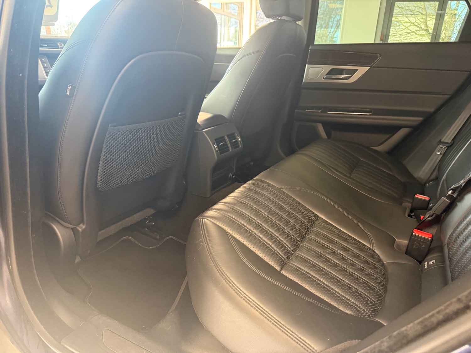 Used Jaguar XF 2017 for sale - 77829904: Photo 40