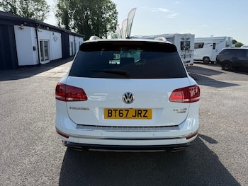 Used Volkswagen Touareg 2017 for sale - 79342584: Photo