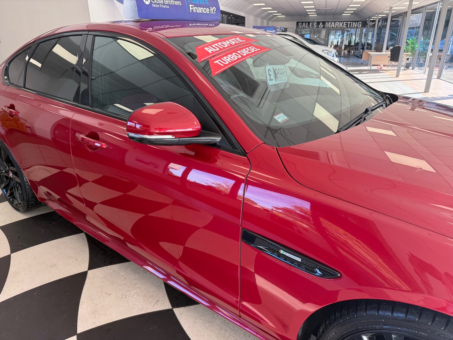 Used Jaguar XF 2017 for sale - 76100951: Photo 12