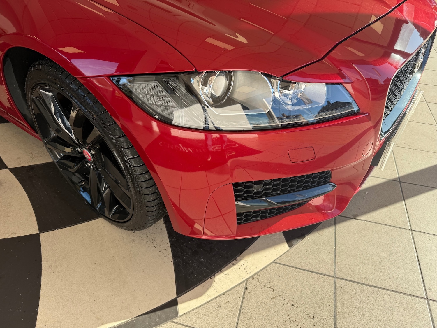 Used Jaguar XF 2017 for sale - 76100951: Photo 14