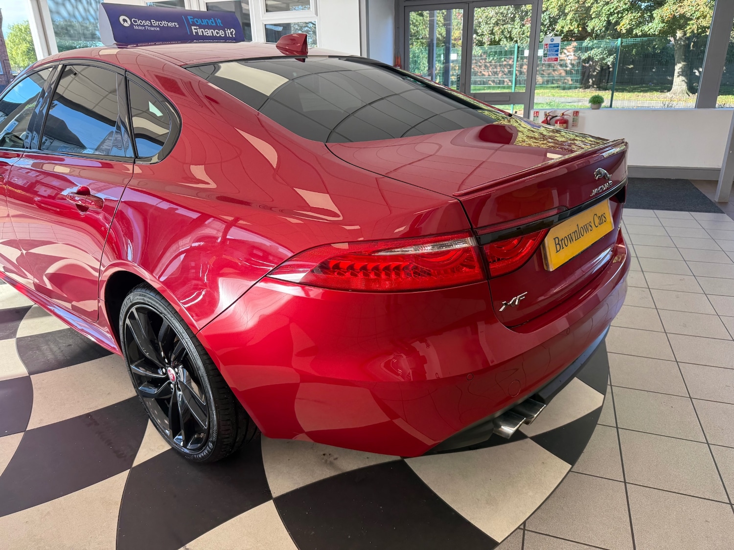 Used Jaguar XF 2017 for sale - 76100951: Photo 18