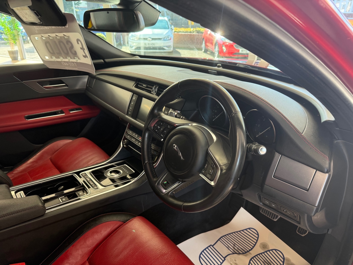 Used Jaguar XF 2017 for sale - 76100951: Photo 20