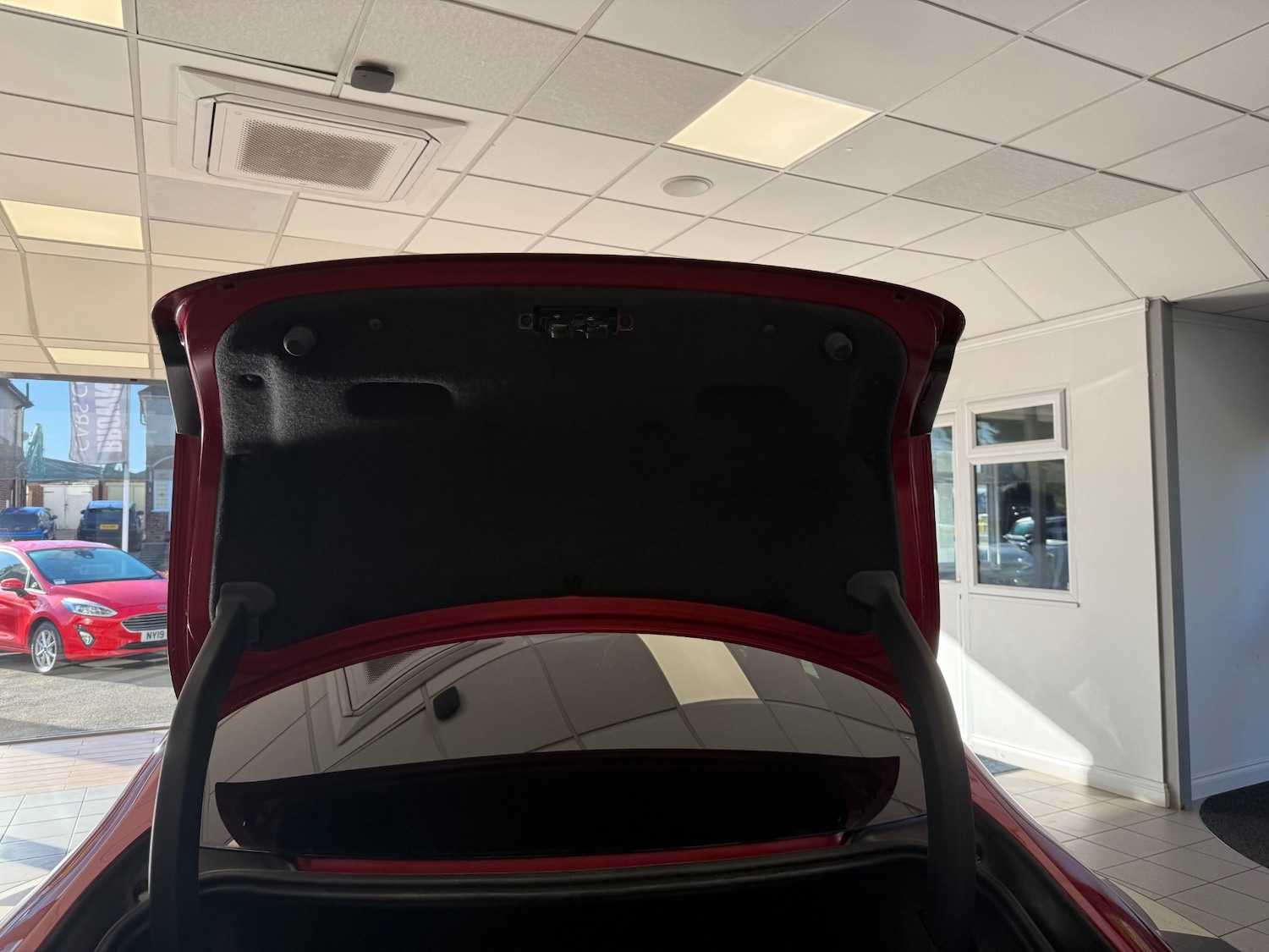 Used Jaguar XF 2017 for sale - 76100951: Photo 42