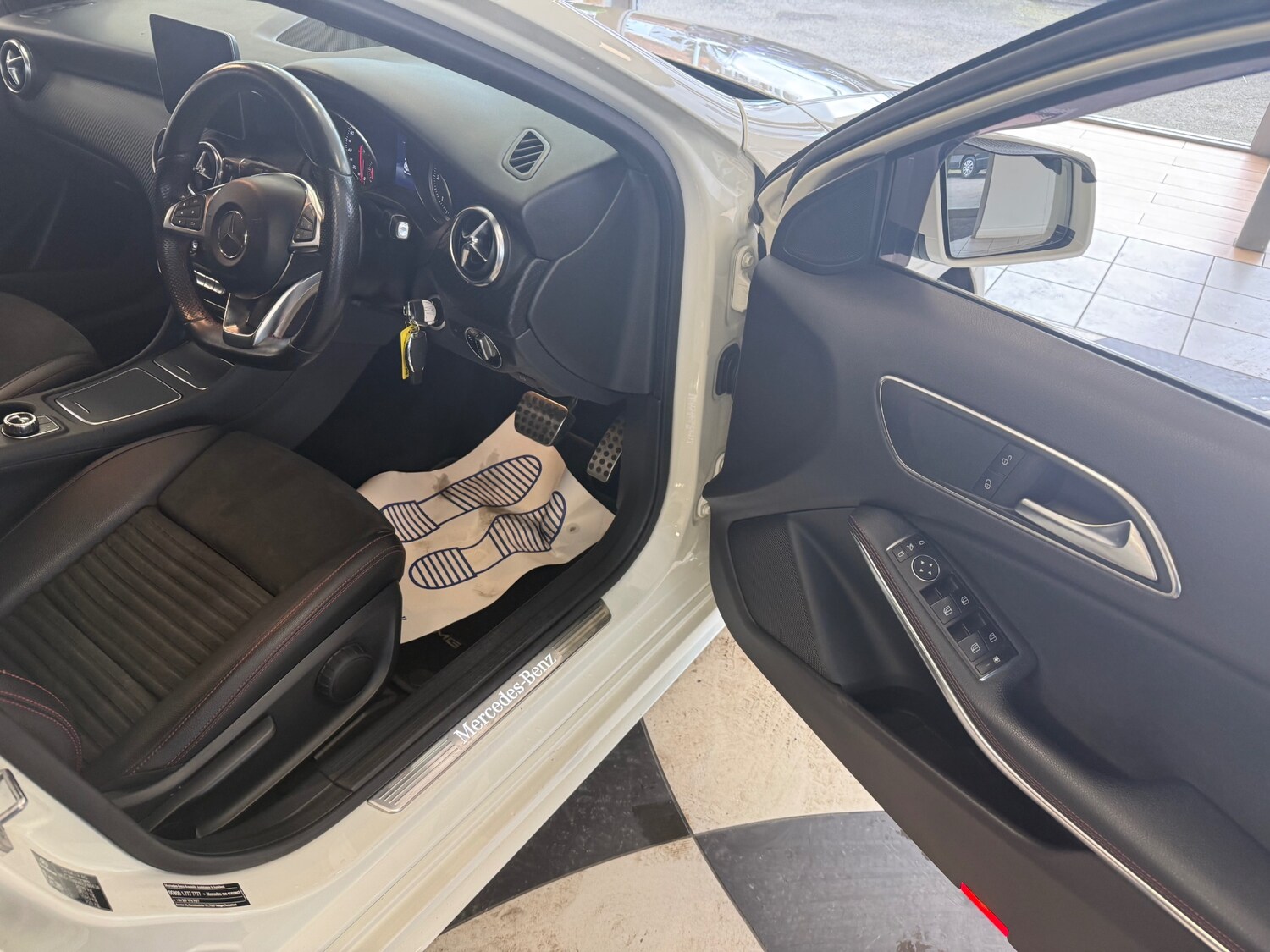 Used Mercedes-Benz A-Class 2018 for sale - 77687772: Photo 21