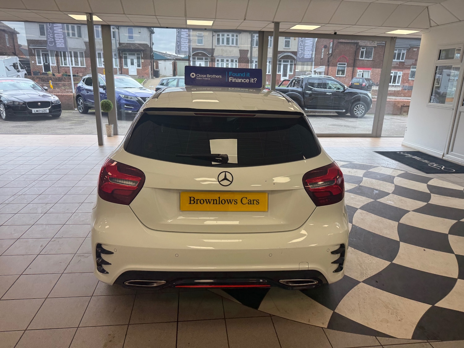 Used Mercedes-Benz A-Class 2018 for sale - 77687772: Photo 5