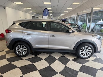 Used Hyundai TUCSON 2016 for sale - 79342552: Photo
