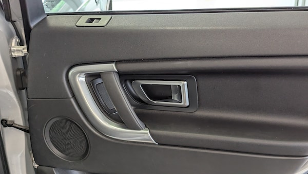 Used Land Rover Discovery Sport for sale - 75105851: Photo 41
