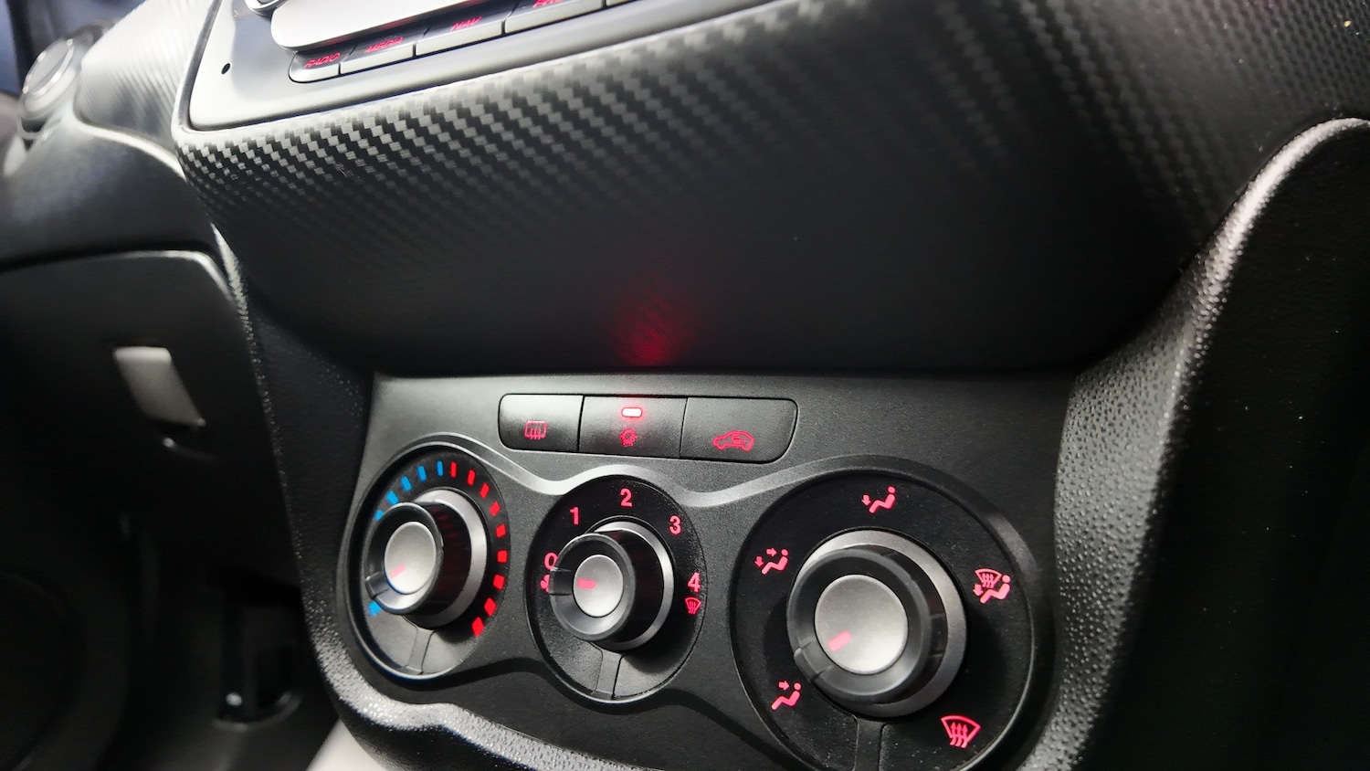 Used Alfa Romeo MiTo 2017 for sale - 76791367: Photo 17