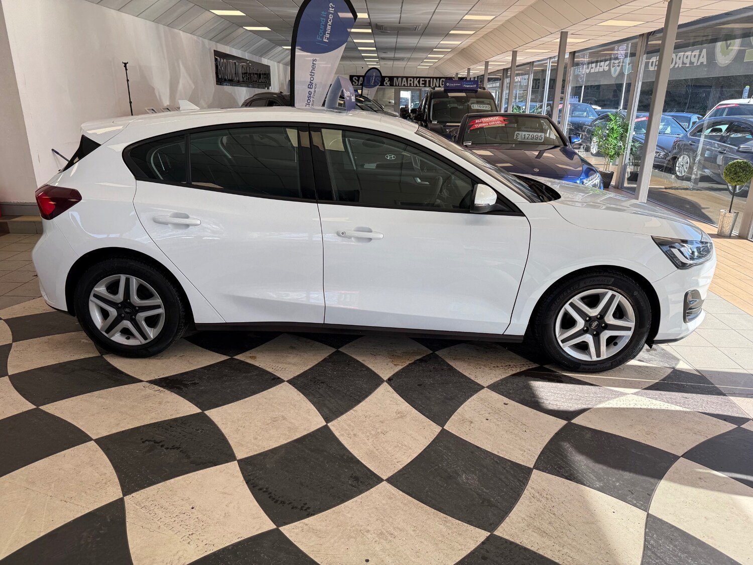 Used Ford Focus 2022 for sale - 77888703: Photo 8