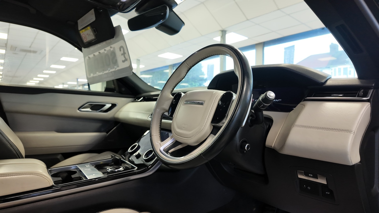 Used Land Rover Range Rover Velar 2018 for sale - 77431616: Photo 14