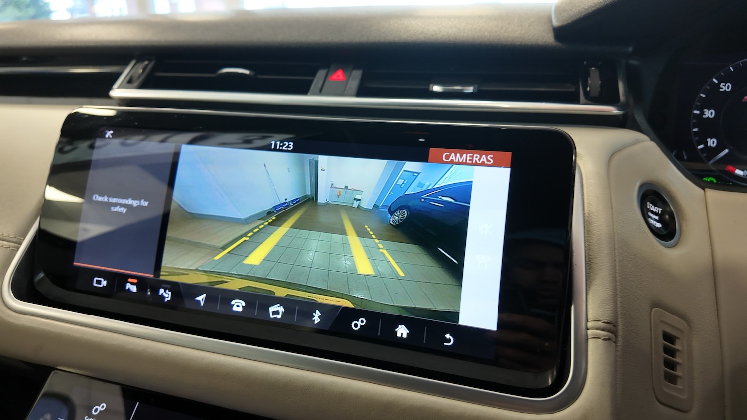 Used Land Rover Range Rover Velar 2018 for sale - 77431616: Photo 18