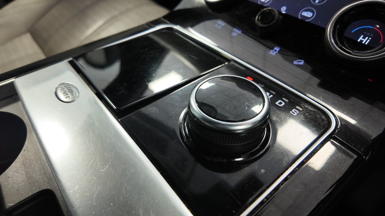 Used Land Rover Range Rover Velar 2018 for sale - 77431616: Photo 19