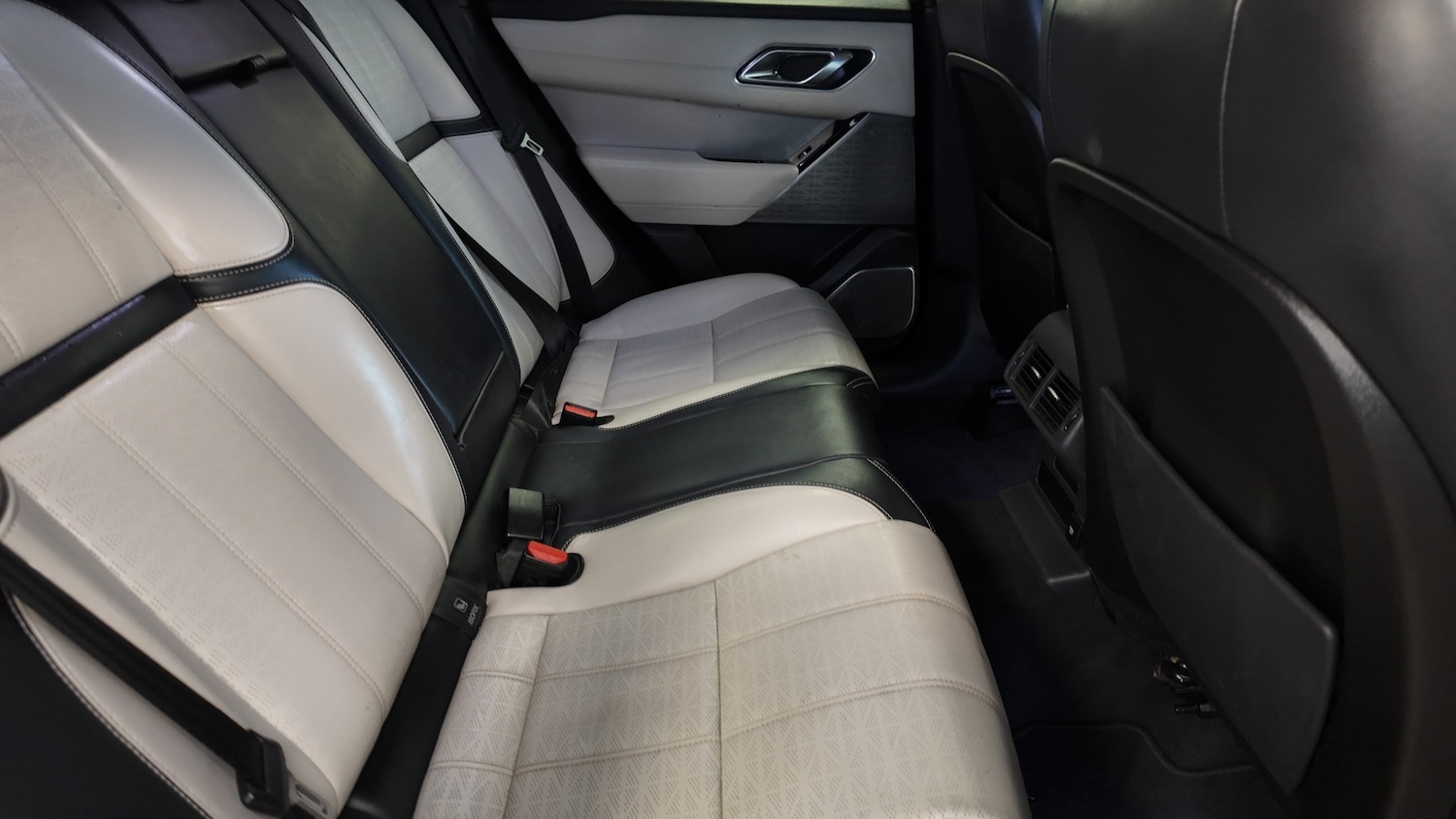 Used Land Rover Range Rover Velar 2018 for sale - 77431616: Photo 29