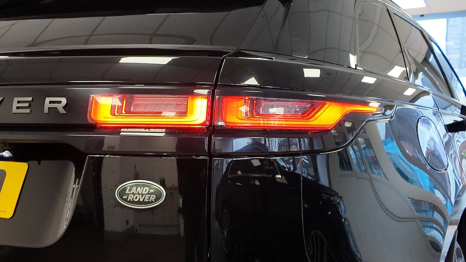 Used Land Rover Range Rover Velar 2018 for sale - 77431616: Photo 31