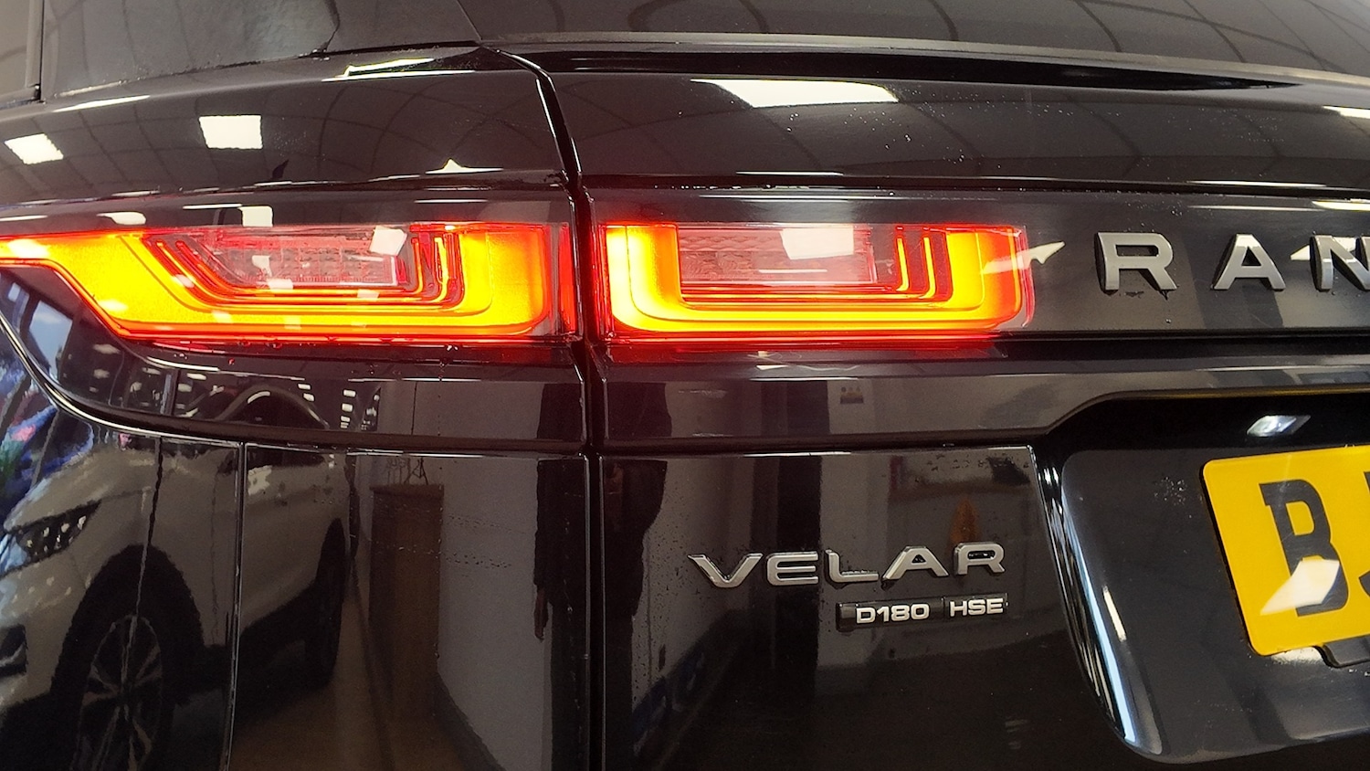Used Land Rover Range Rover Velar 2018 for sale - 77431616: Photo 37