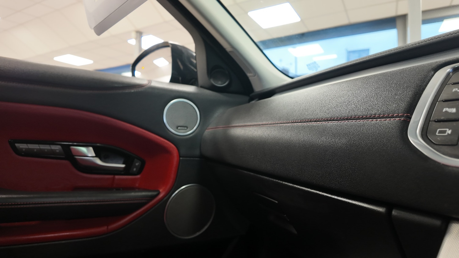 Used Land Rover Range Rover Evoque 2016 for sale - 77034681: Photo 18