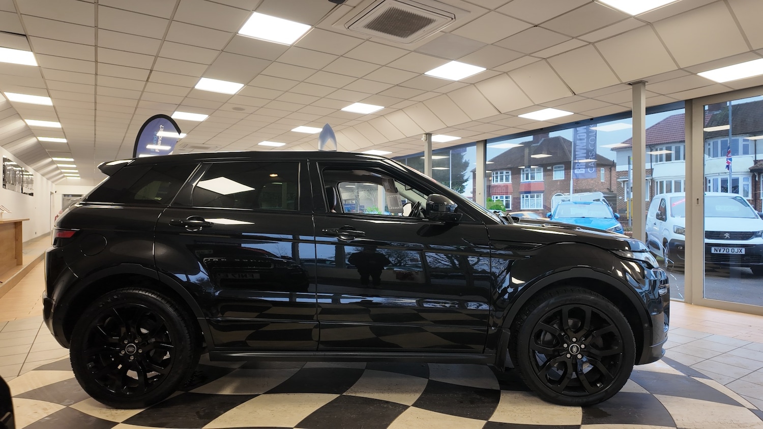 Used Land Rover Range Rover Evoque 2016 for sale - 77034681: Photo 6