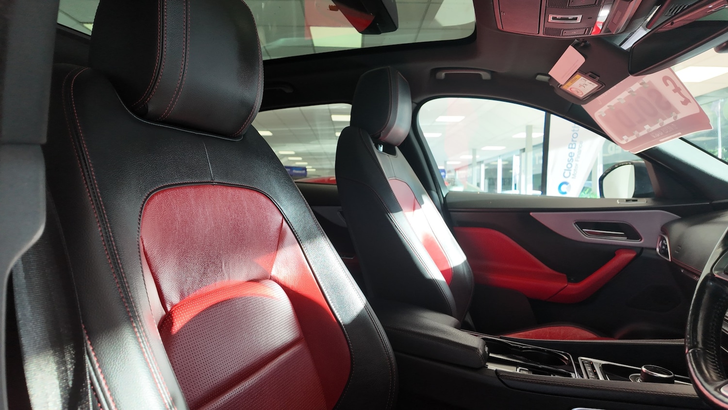 Used Jaguar F-Pace 2017 for sale - 76598880: Photo 12