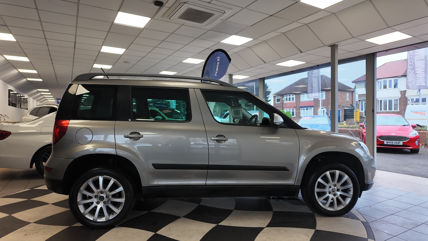 Used Skoda Yeti 2014 for sale - 76504555: Photo 6