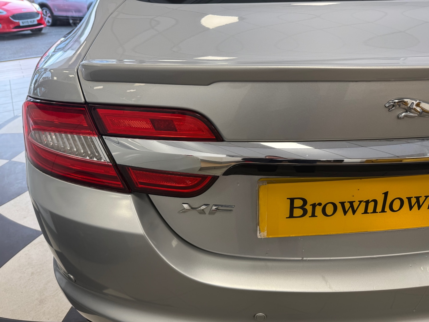 Used Jaguar XF 2012 for sale - 76554871: Photo 17