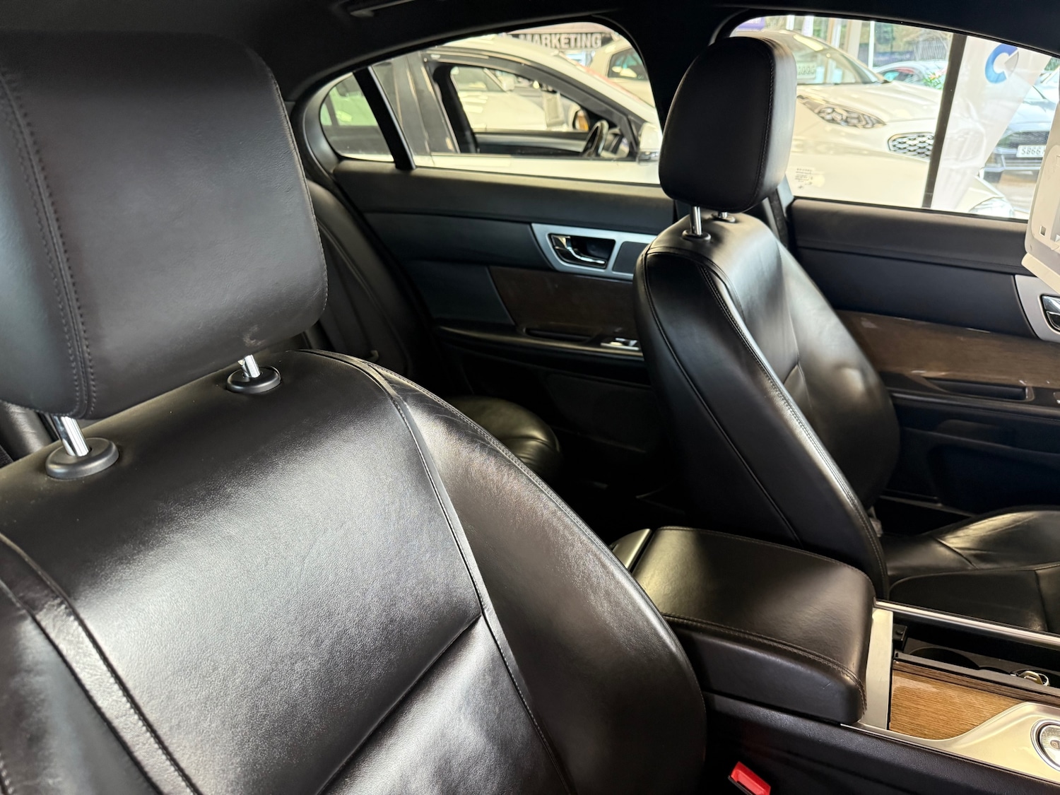 Used Jaguar XF 2012 for sale - 76554871: Photo 25