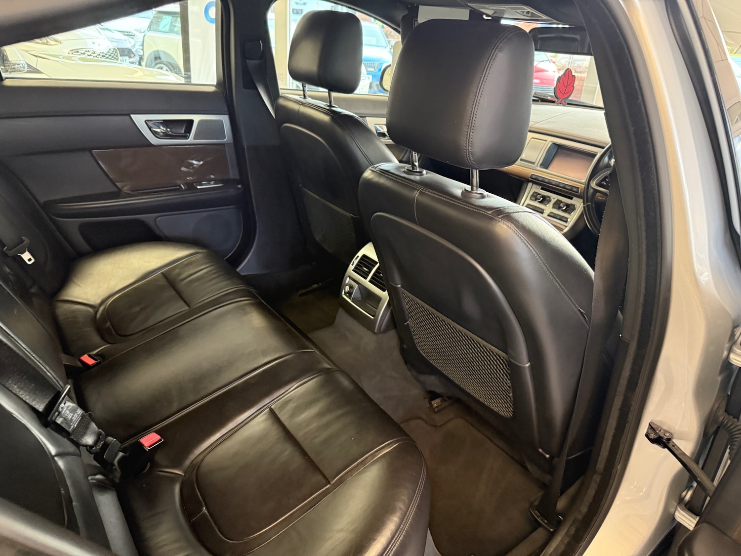 Used Jaguar XF 2012 for sale - 76554871: Photo 34