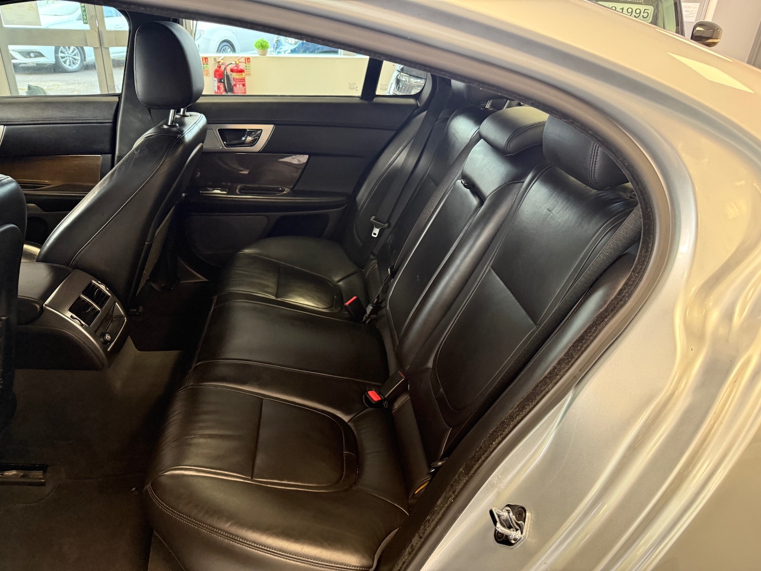 Used Jaguar XF 2012 for sale - 76554871: Photo 38