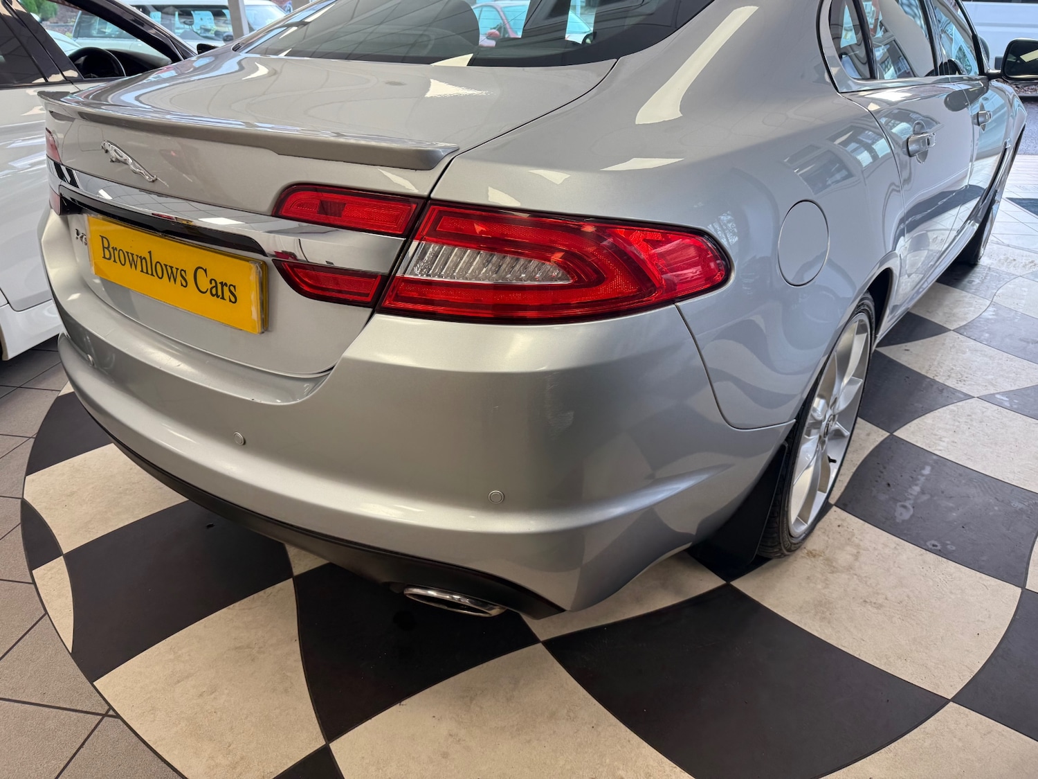 Used Jaguar XF 2012 for sale - 76554871: Photo 5