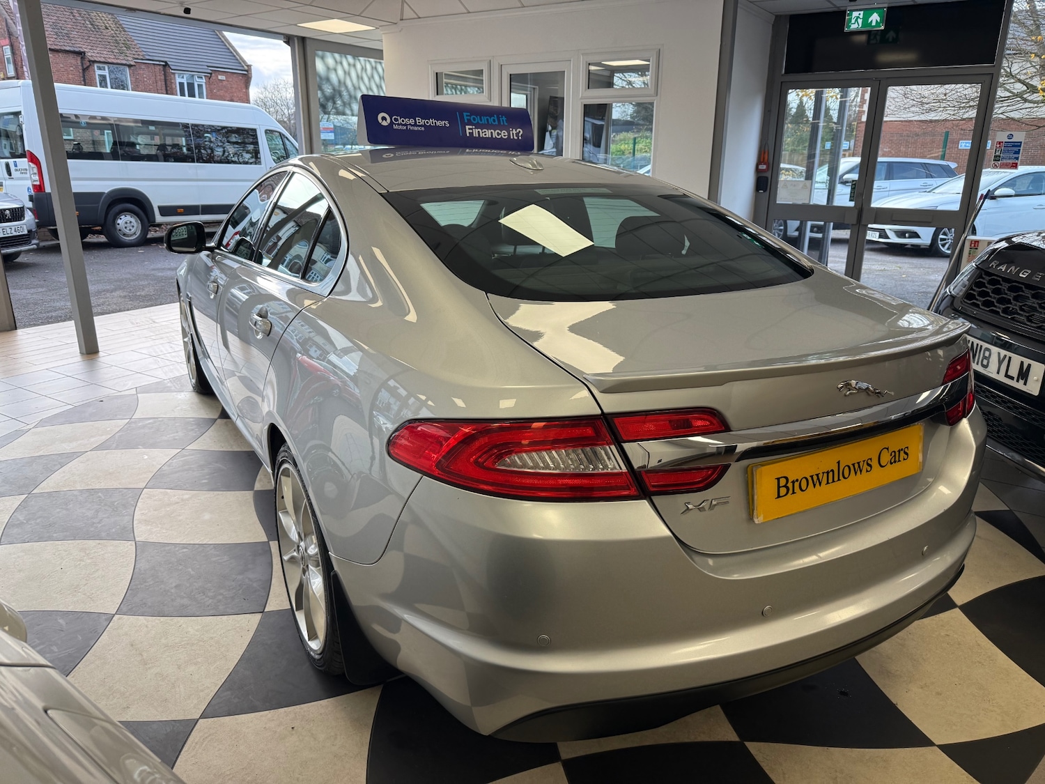 Used Jaguar XF 2012 for sale - 76554871: Photo 7