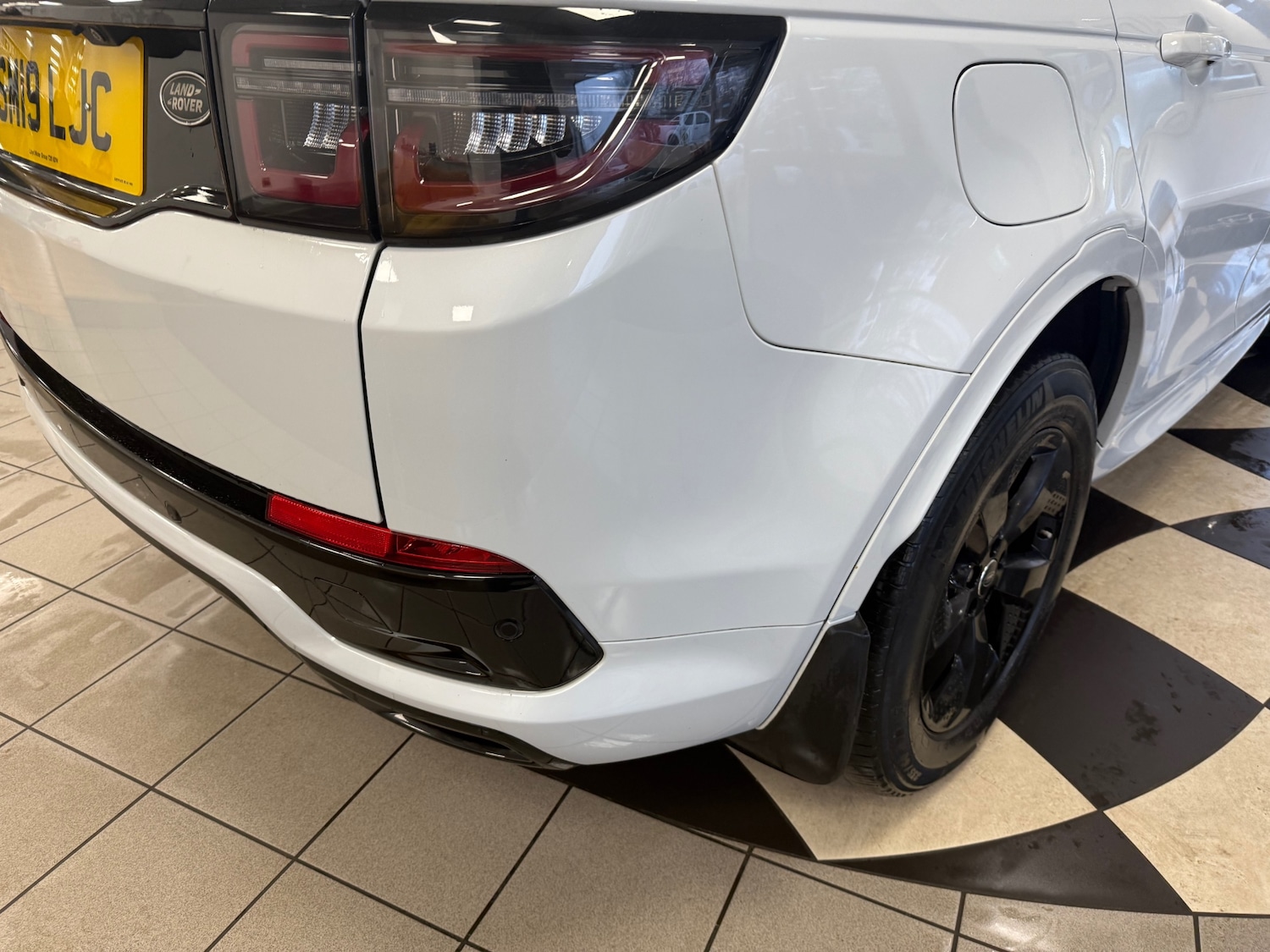 Used Land Rover Discovery Sport 2019 for sale - 76945964: Photo 20