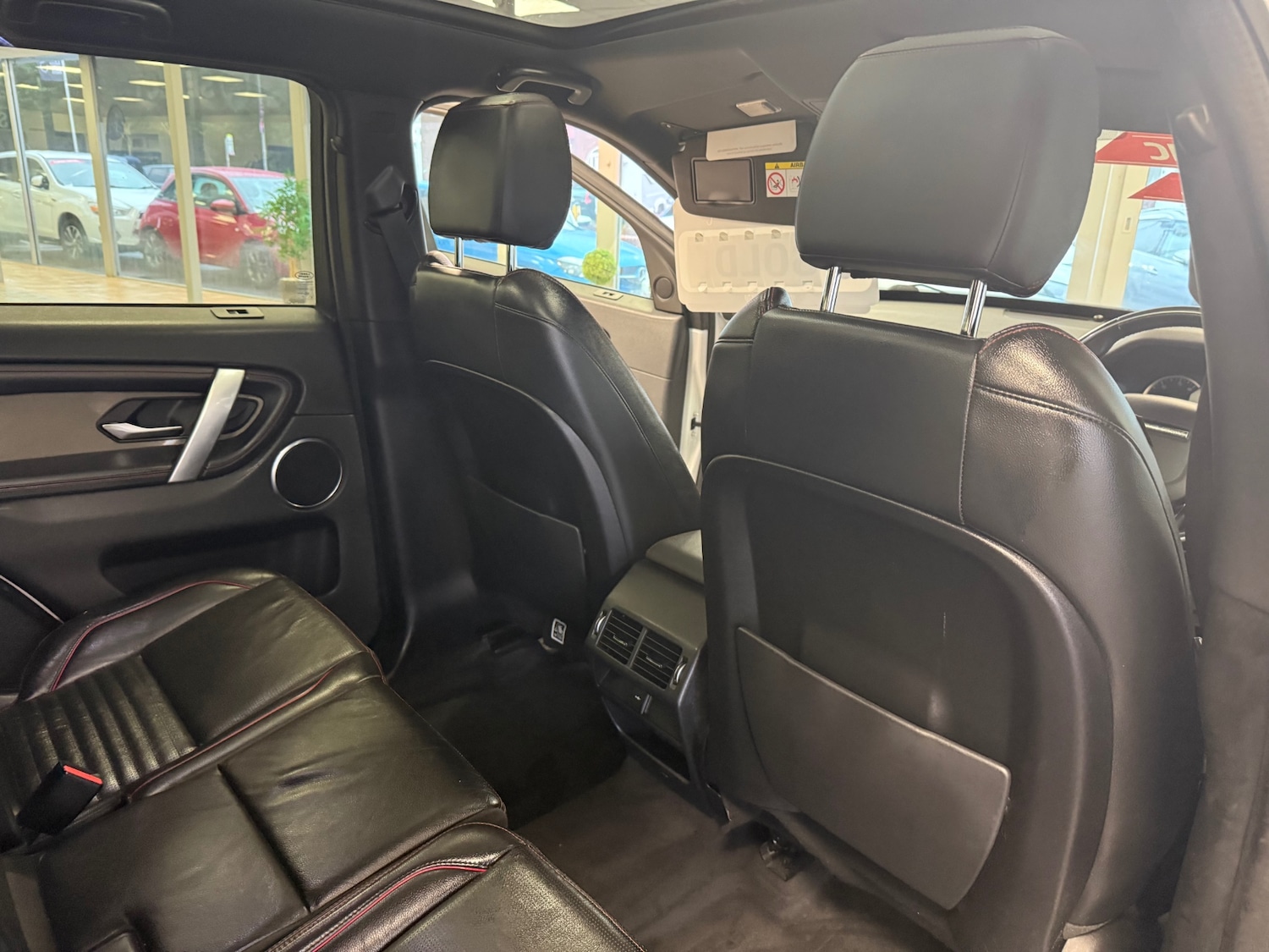 Used Land Rover Discovery Sport 2019 for sale - 76945964: Photo 35
