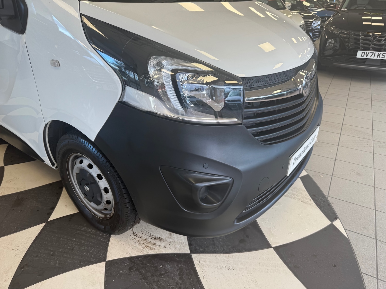 Used Vauxhall Vivaro 2017 for sale - 77568714: Photo 11