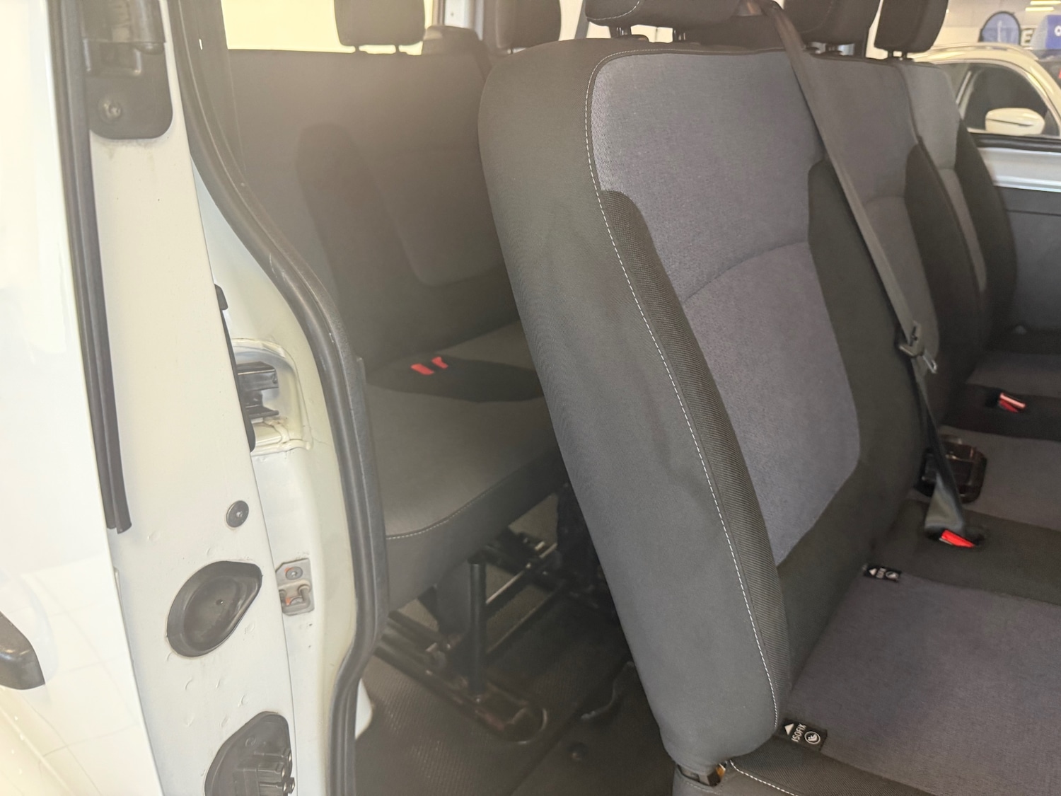 Used Vauxhall Vivaro 2017 for sale - 77568714: Photo 26