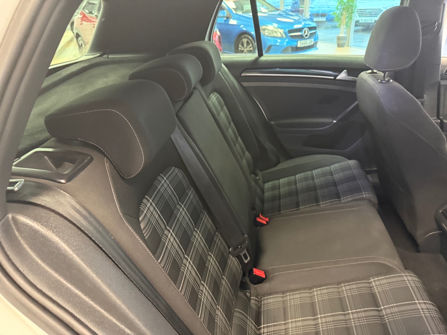 Used Volkswagen Golf 2015 for sale - 77023197: Photo 24