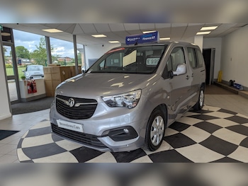 Used Vauxhall Combo Life 2018 for sale - 75146810: Photo